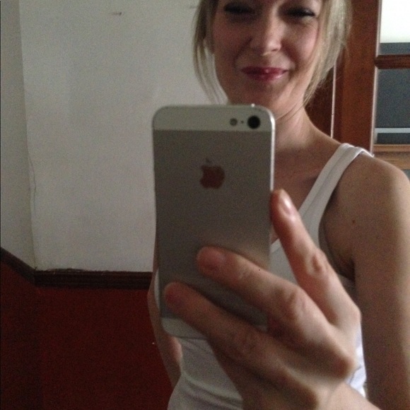 Meet your Posher, Moxie - Picture 6 of 7